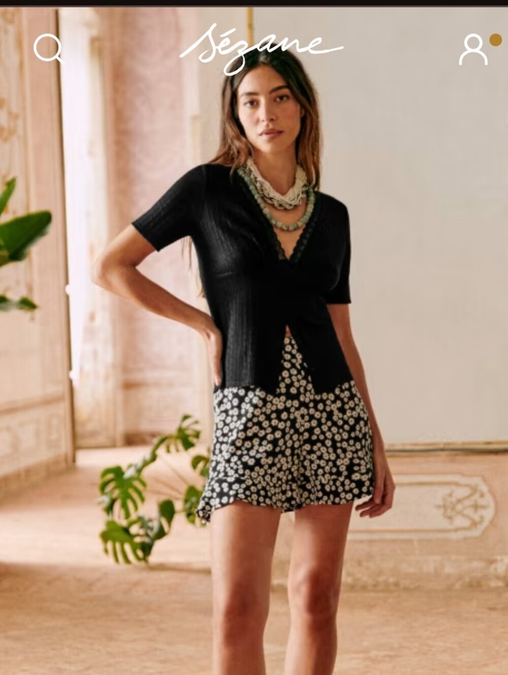 Sézane Dorian Short In Daisy - Picture 4 of 6